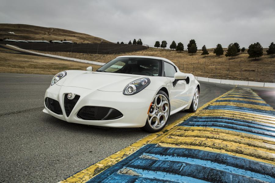  Alfa Romeo 4C Launch Edition (960) 2015 года  (NA) (фото 30 из 44)